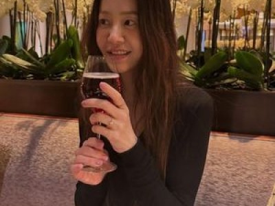 고현정 파리에서 우아한 모습 포착
