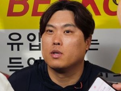 류현진 시즌 9승 달성해 해피엔딩 10승 도전