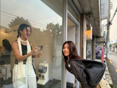 엄정화 수영 데이트 사진 공개에 팬들 반응 폭발